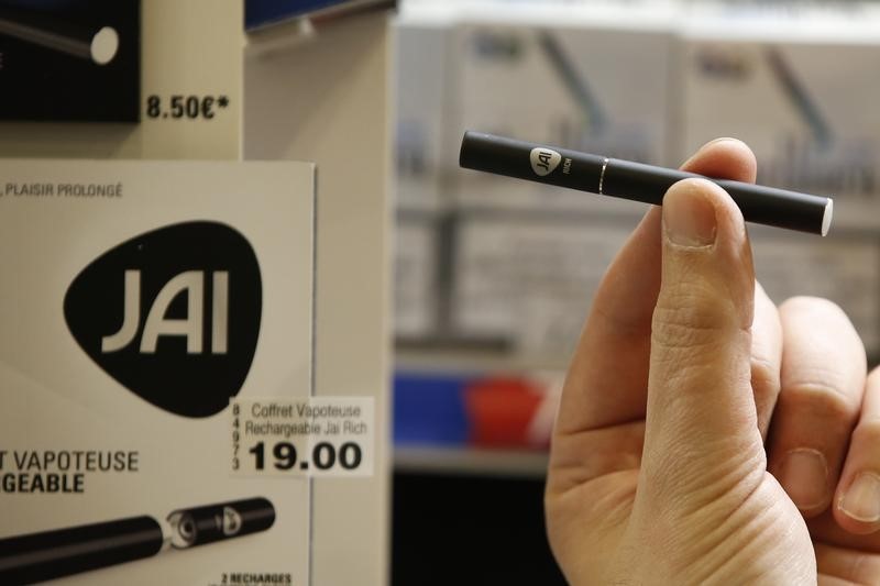 港股异动:思摩尔国际大跌近40%,工信部加强对电子烟监管